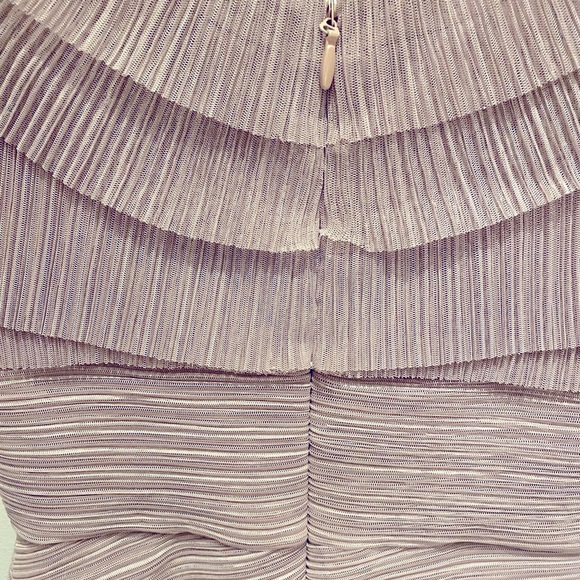 BCBG Max Azria dusty rose body con dress - Picture 4 of 4